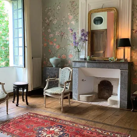 Chateau Mas De Pradie Garden View Couette-café 4*